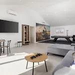 Vila Posija