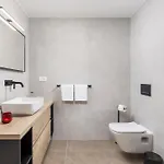 Posija Vila *