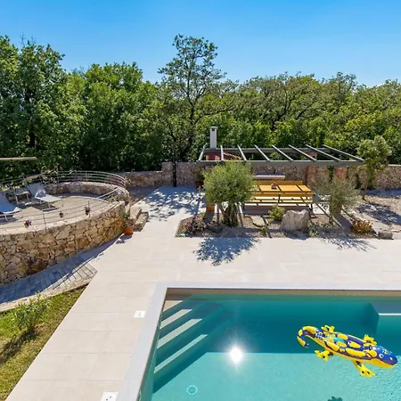Villa Posija